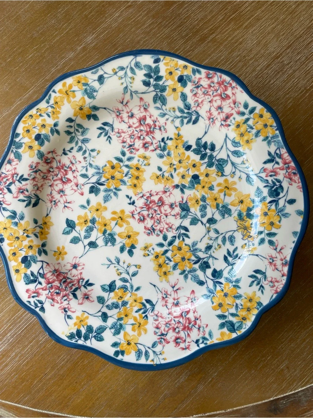 Pioneer Women Pretty Posies Scalloped Floral Dinner Plates 10.75”-  set of 4